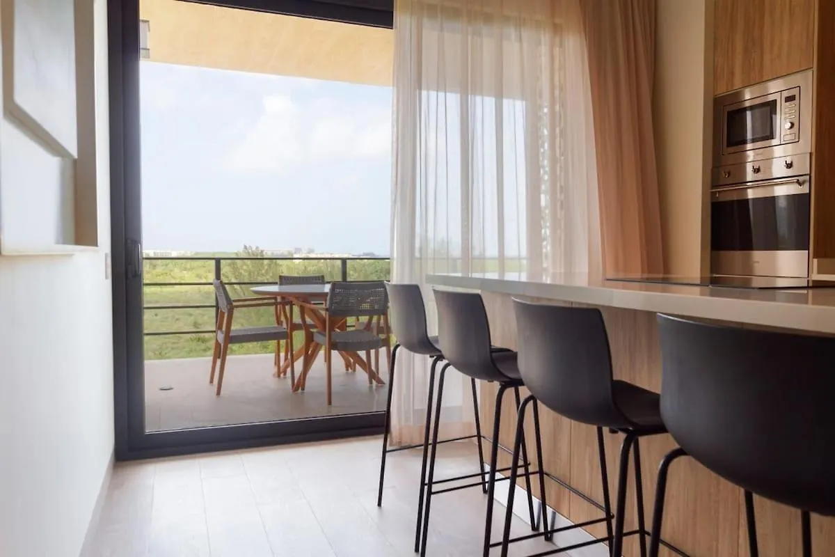 Luxury 2Br 2Ba Ocean View 200M From Beach Playa del Carmen Apartment